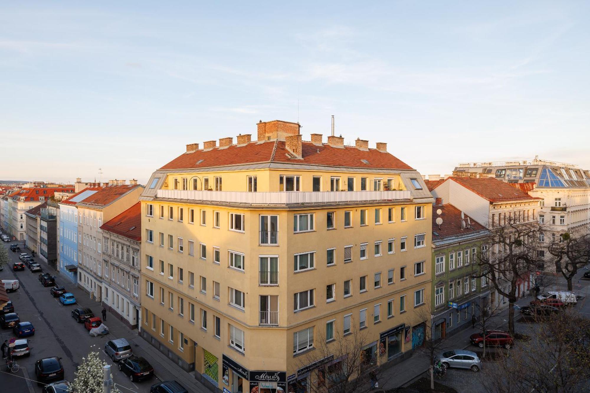 Symphony Apartments 40 - Modern Loft With Terrace And Grill In Central Location Wiedeń Zewnętrze zdjęcie